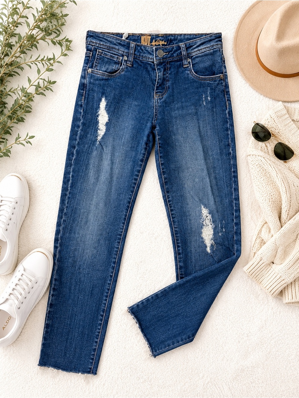 Kut From The Kloth Boyfriend Jeans Distressed Slouchy Raw Hem Denim Size 2 - Picture 13 of 15